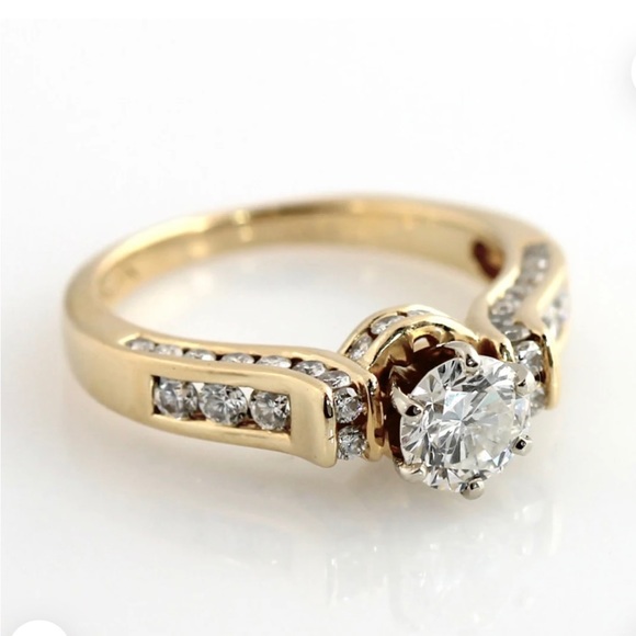 Vintage from the 1970’s 14K Yellow Gold 1.87 CTW Diamond Wedding Ring Size 7.0 - Picture 5 of 9